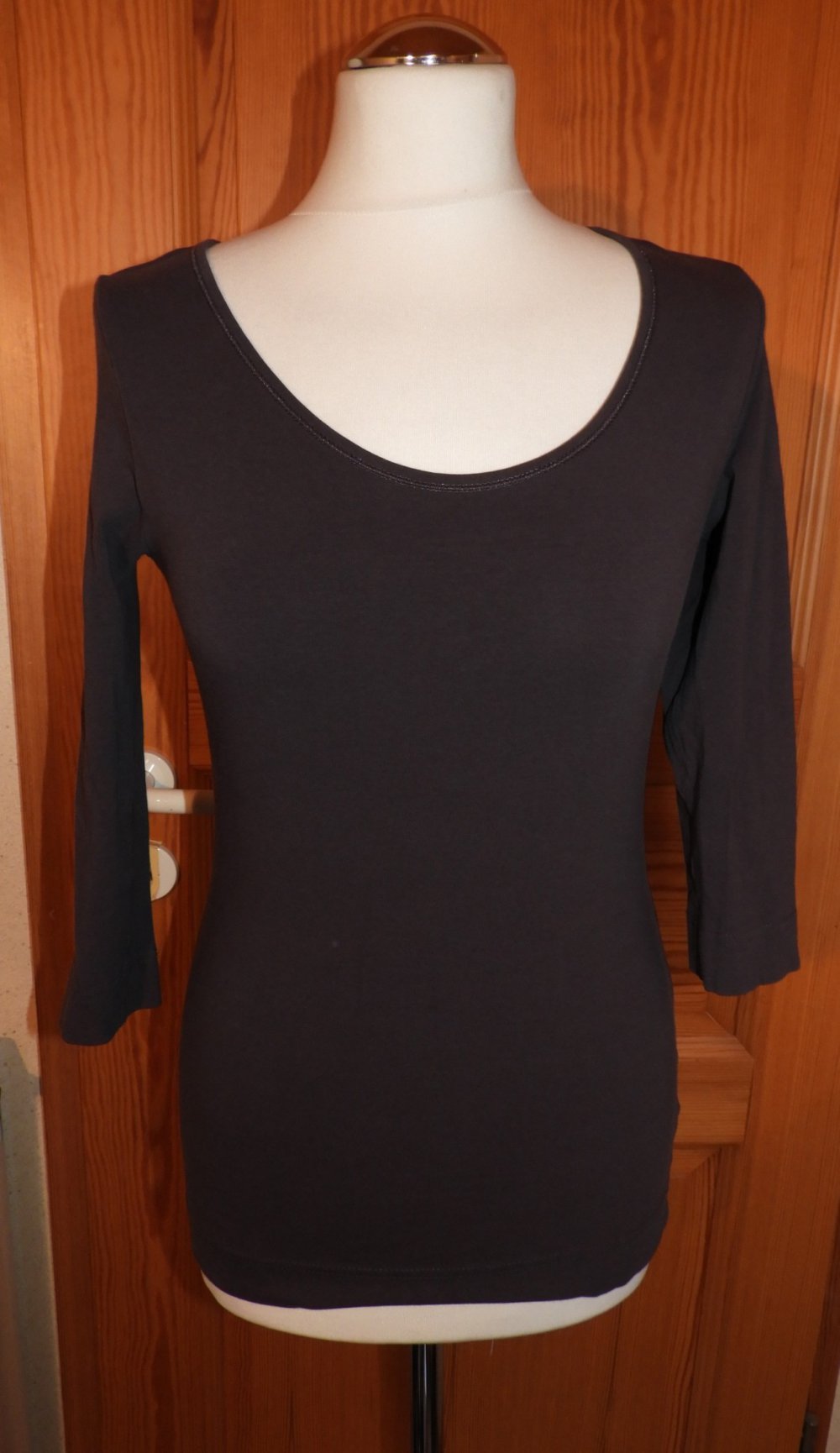 graues Shirt mit 3/4 Arm