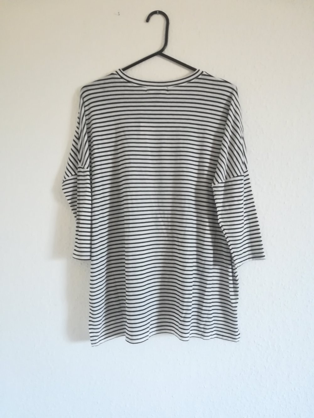 Schwarz - weiß gestreiftes Shirt mit 3/4 Ärmeln *neu mit Schild*