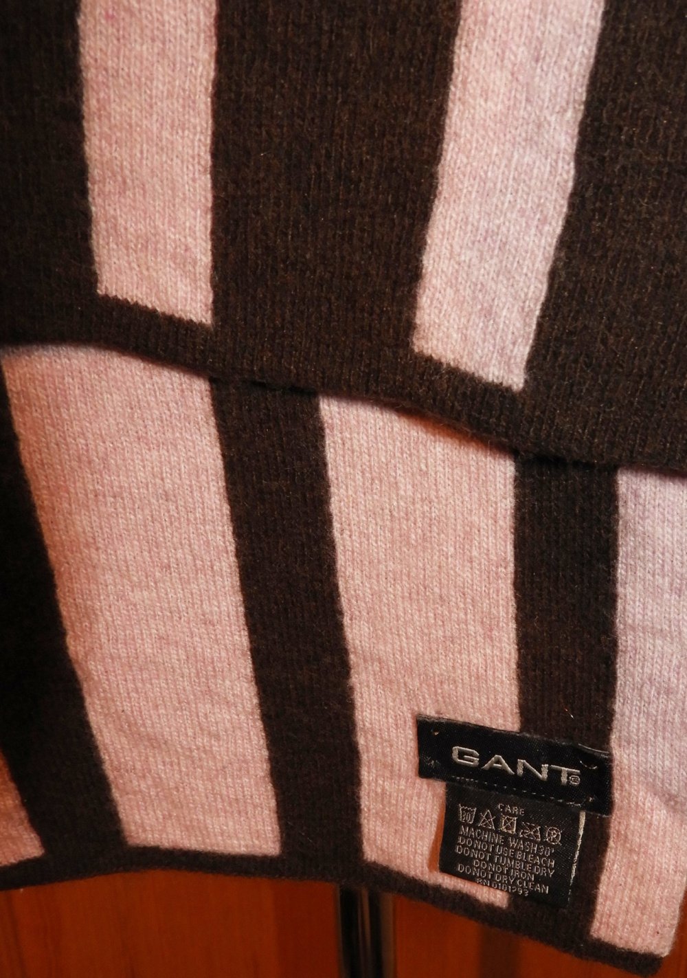 Schal von GANT aus 80% Wolle