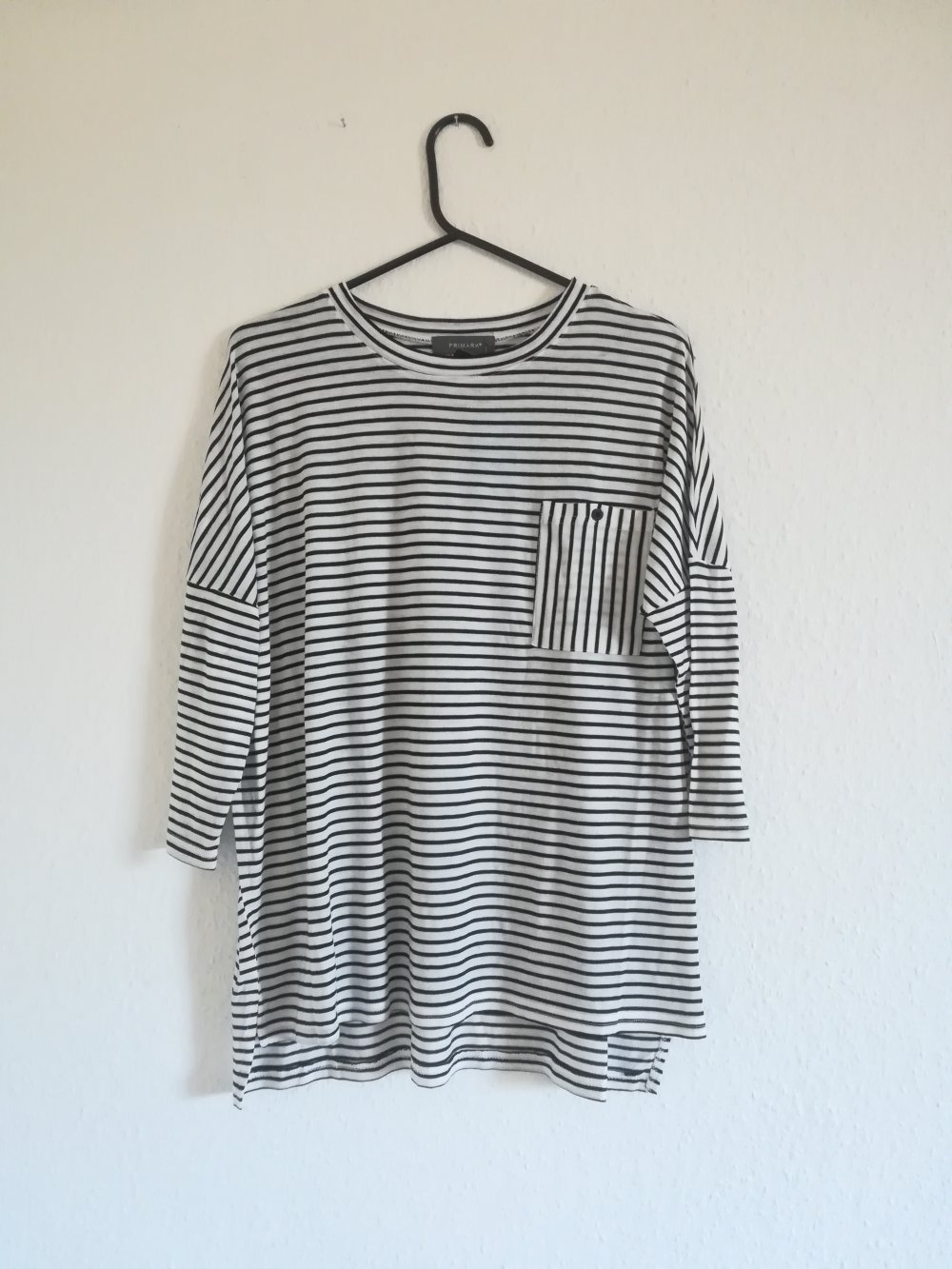 Schwarz - weiß gestreiftes Shirt mit 3/4 Ärmeln *neu mit Schild*