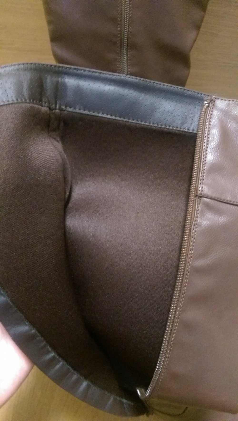 braune Stiefel mit Absatz von Bon Prix