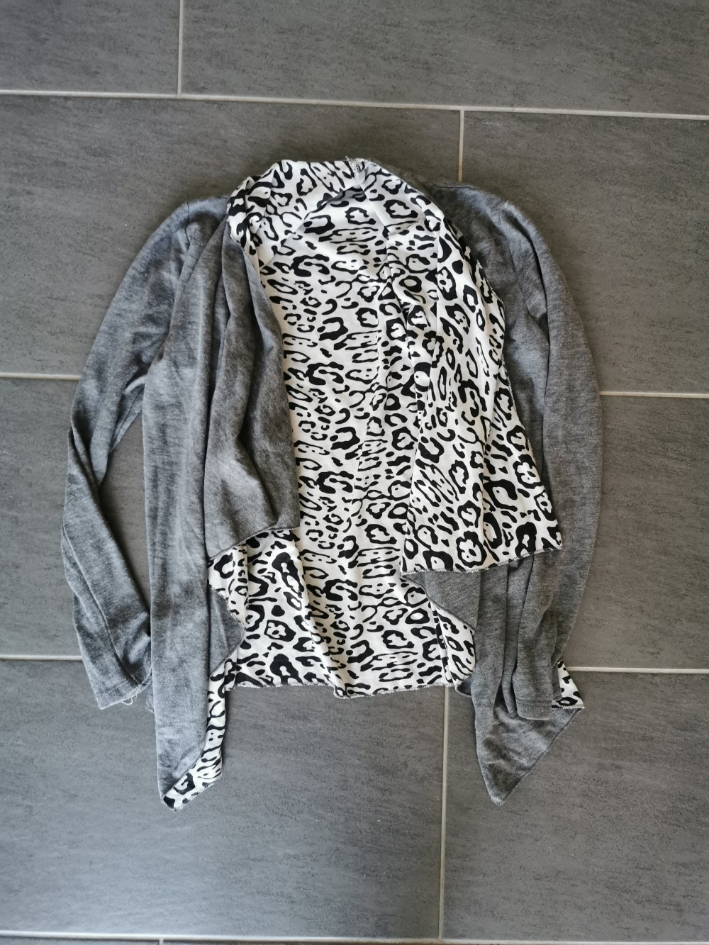 Leo Cardigan Größe 34 
