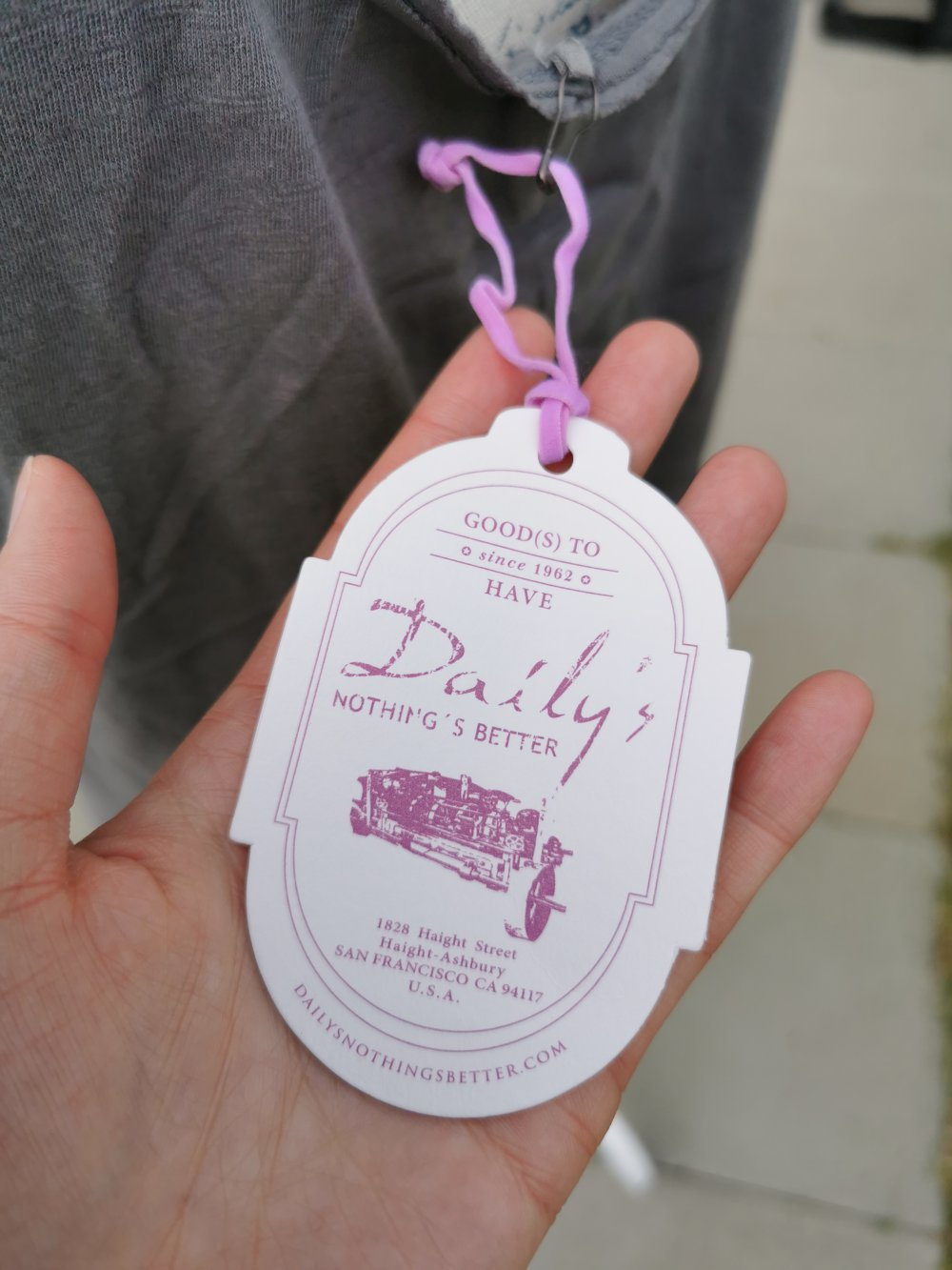 Graues Top neu mit Ettikett 