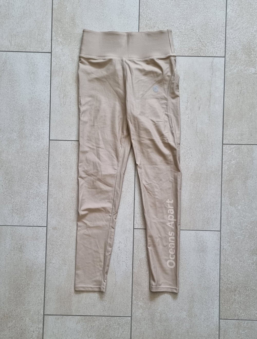 Oceans Apart Leggings