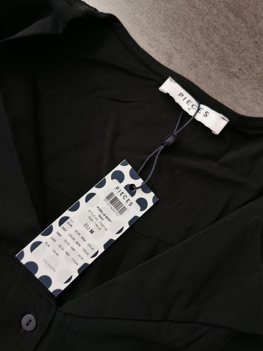 Neue Bluse von Pieces 