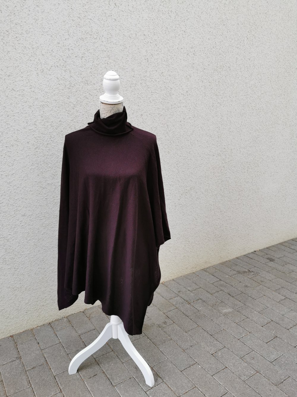 Neuwertiger Poncho von H&M 