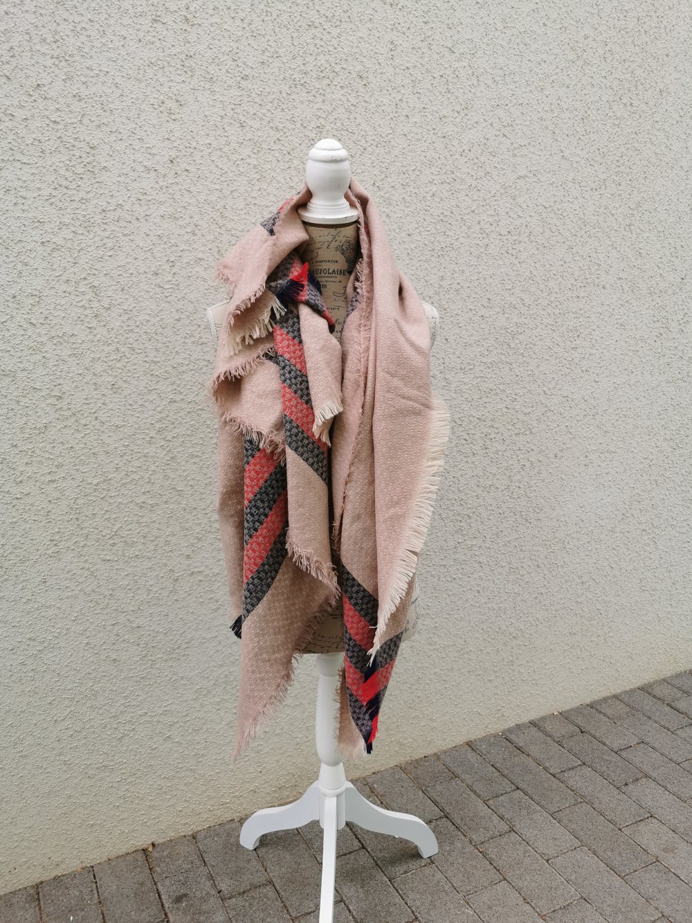 Schöner dicker Schal 