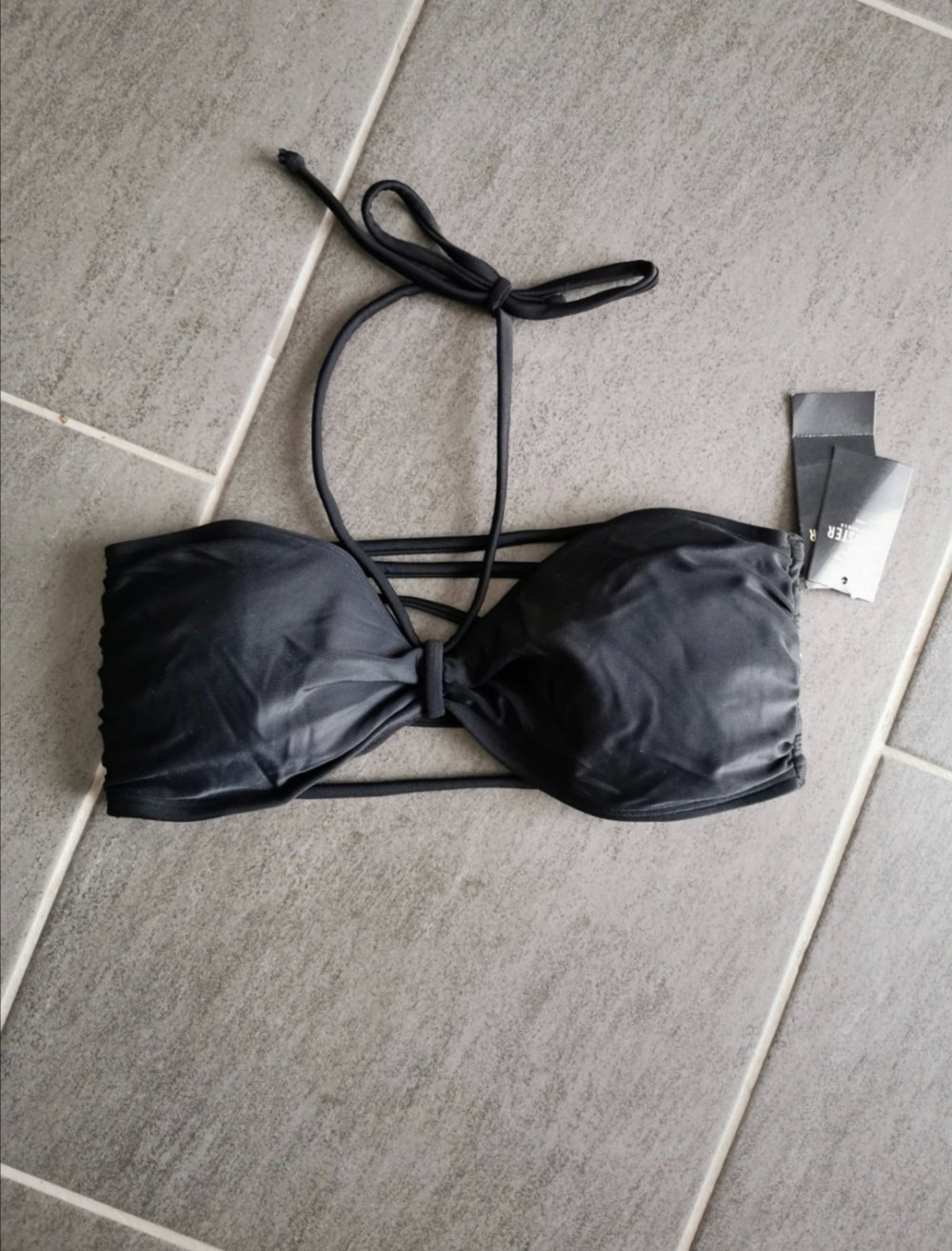 Bikini Oberteil neu mit Ettikett 