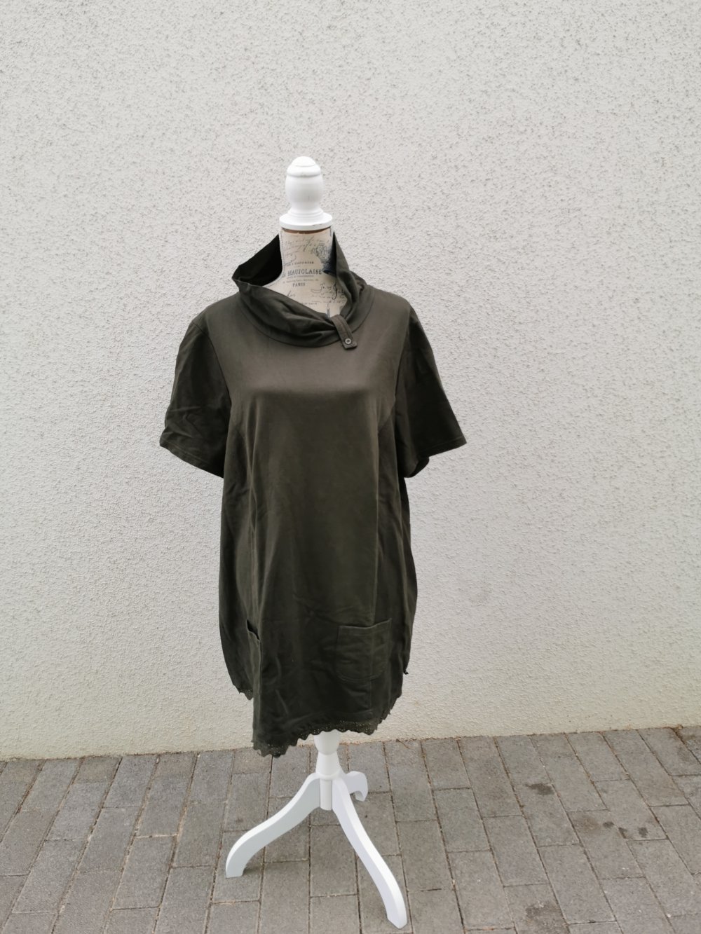 Neues Kleid mit Spitze Sheego 