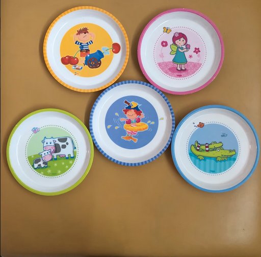 5 verschiedene Teller für Kinder Melamin Prinzessin Pirat Tiere