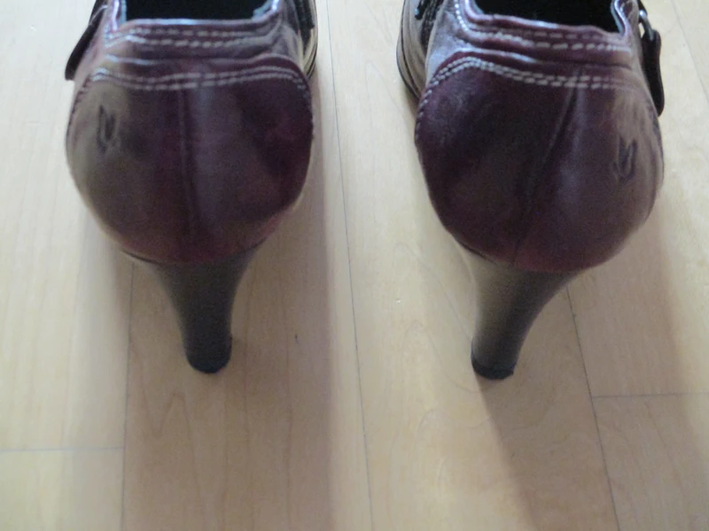 Stiefelette Gr.38 tolles rot high heels von Caprice