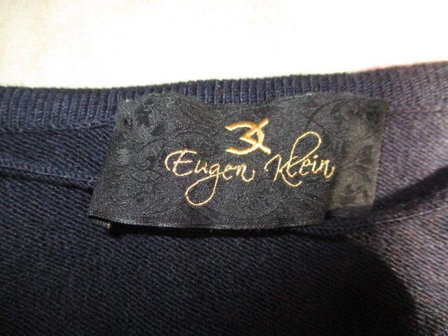 Tolles vintage Strickjäckchen Blumenmuster