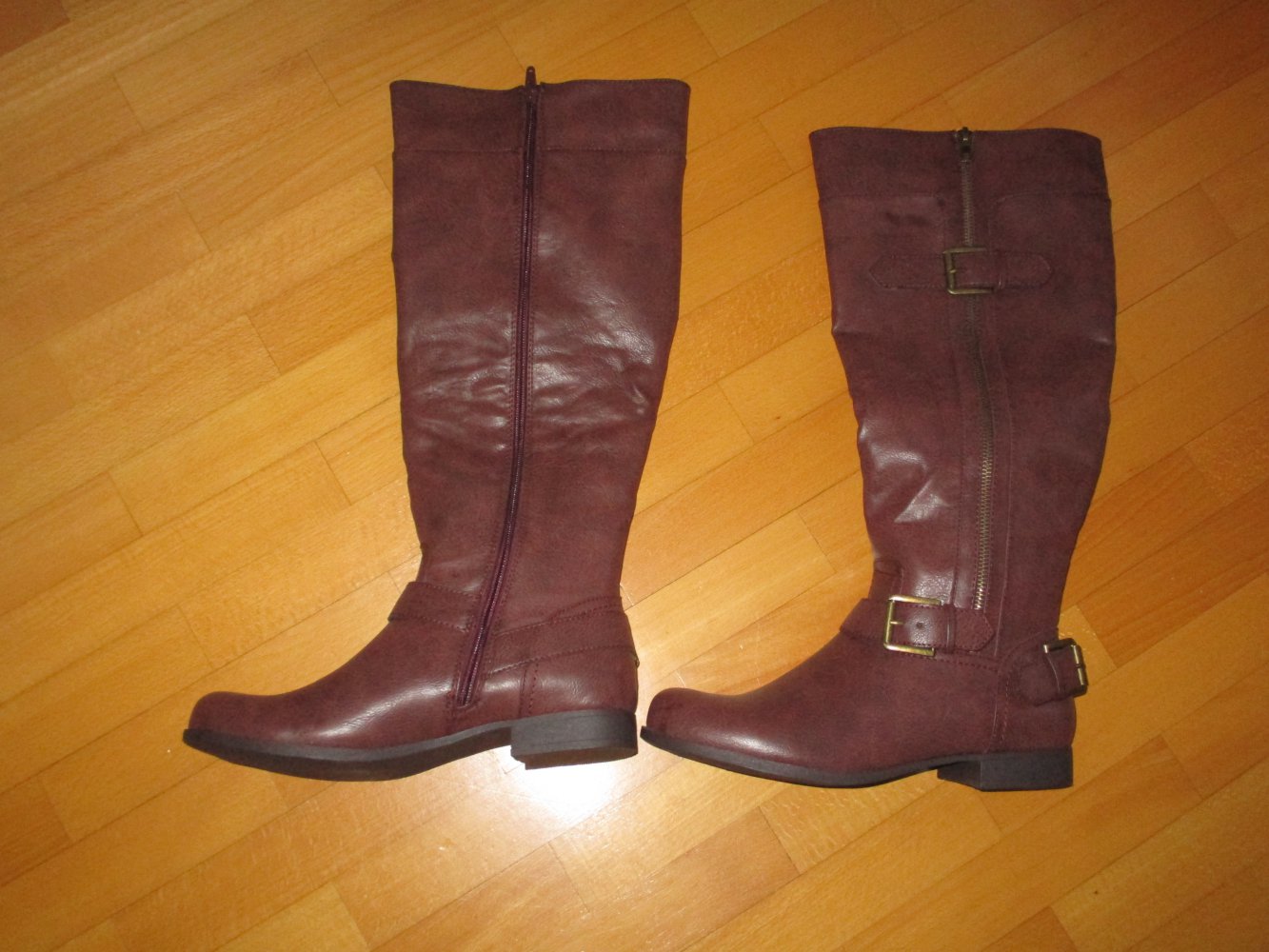 Braune Stiefel hoch Gr.39 nicht getragen