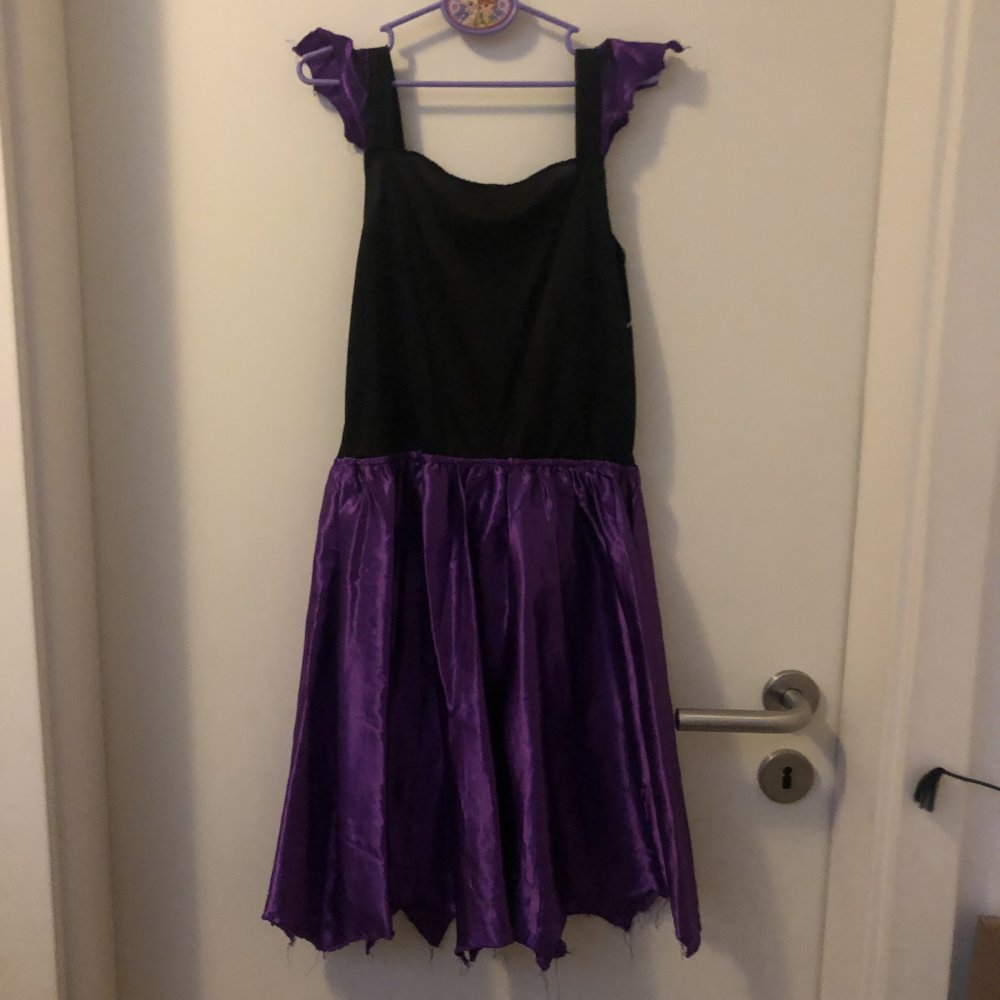 Kostüm Hexe Fastnacht Karneval Spinnweben 