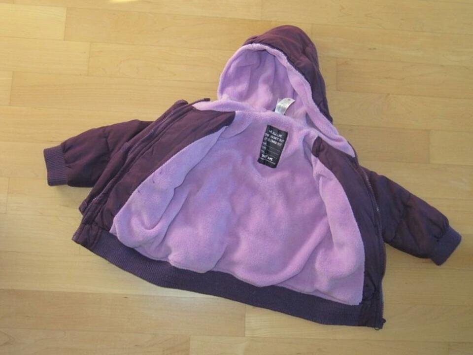 Lila Steppjacke mit Kapuze Gr.92 Baby Club
