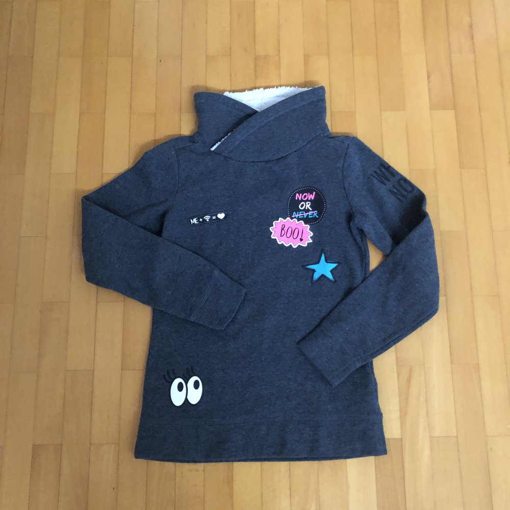Tolles Sweatshirt Gr.158/164 retro look