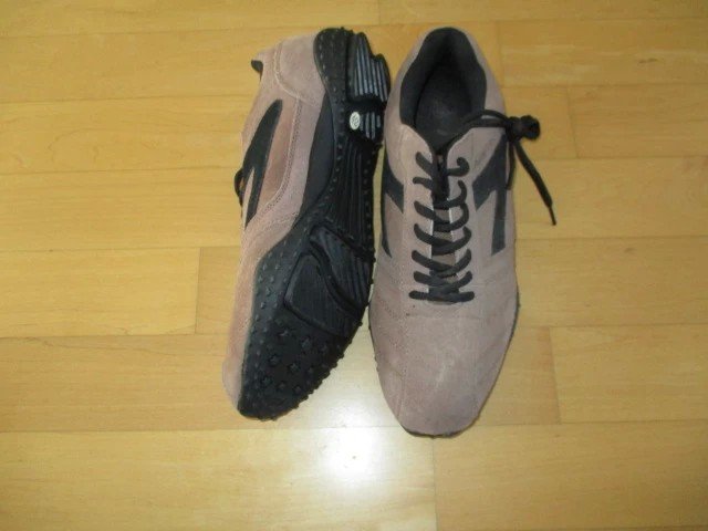 Beiger Sneakers Herren Gr.42