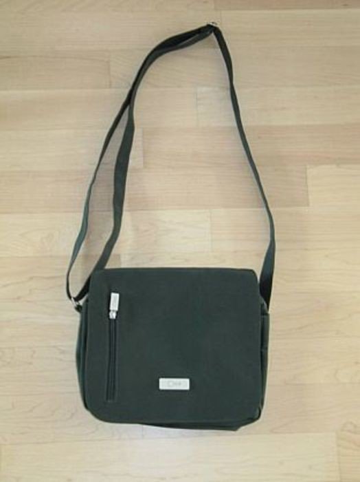 Umhängetasche tannengrün waldgrün