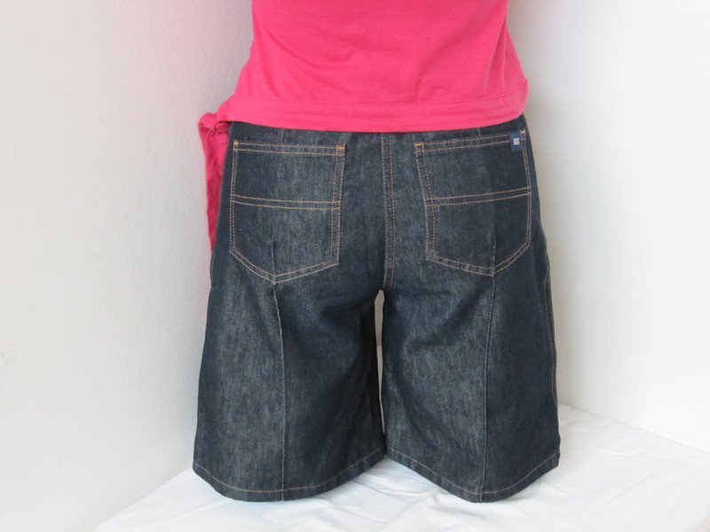 Tolle Jeans Shorts Cecil dunkelblau Jeans