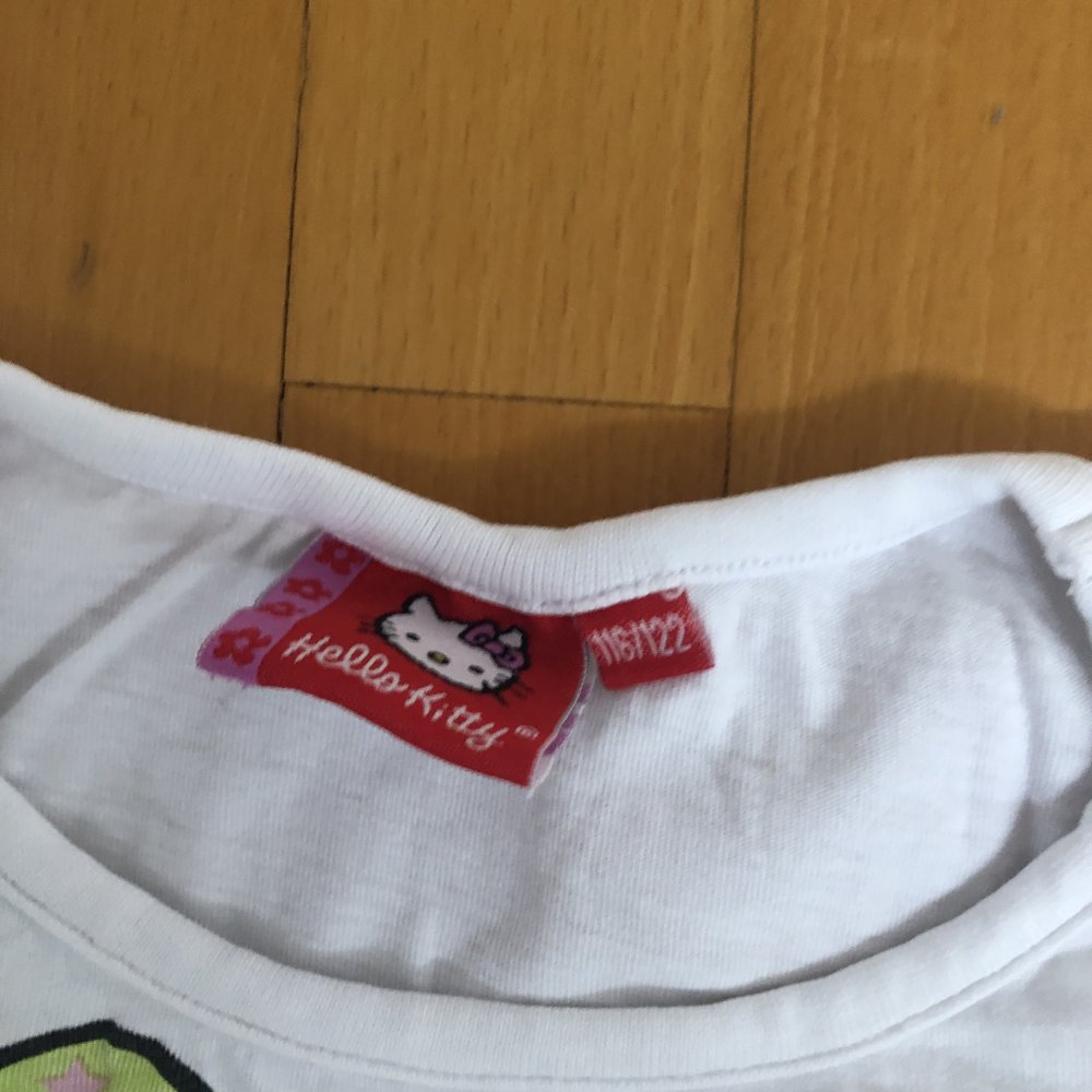 T-Shirt Hello Kitty mit Luftballons Gr. 116/122 Glitzer
