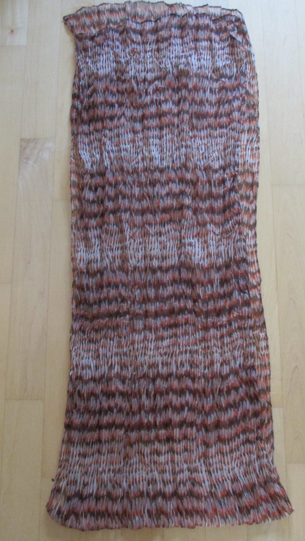 Schöner dünner Schal Tuch