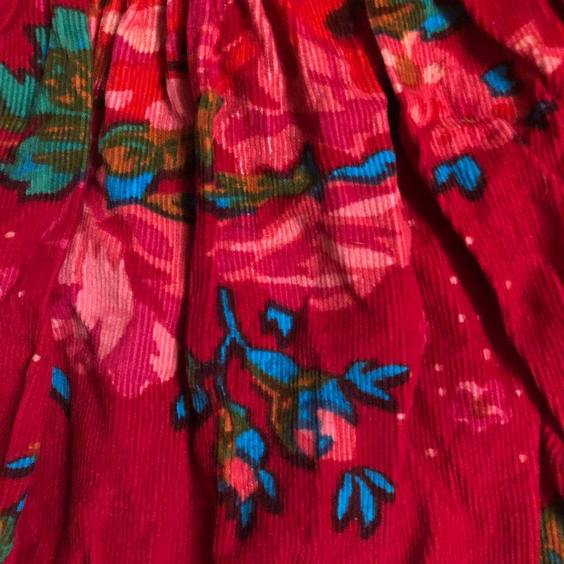 Toller Kordrock Gr.128 Feinkord Blumen