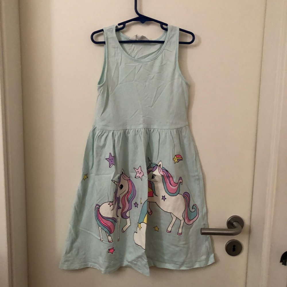 Süßes Sommerkleid H&M Gr.122/128 Einhorn bunt wie neu