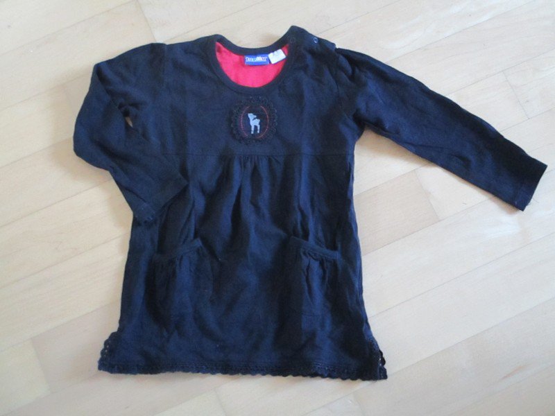 Süßes langarm Shirt mit Reh Gr.86/92 schwarz