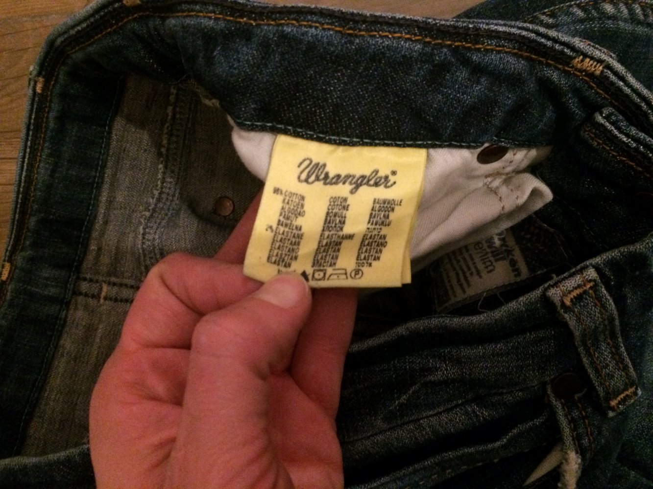 Schlagjeans von Wrangler