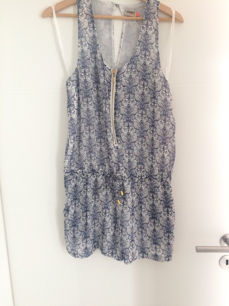 Kurzer Sommeroverall von ONLY