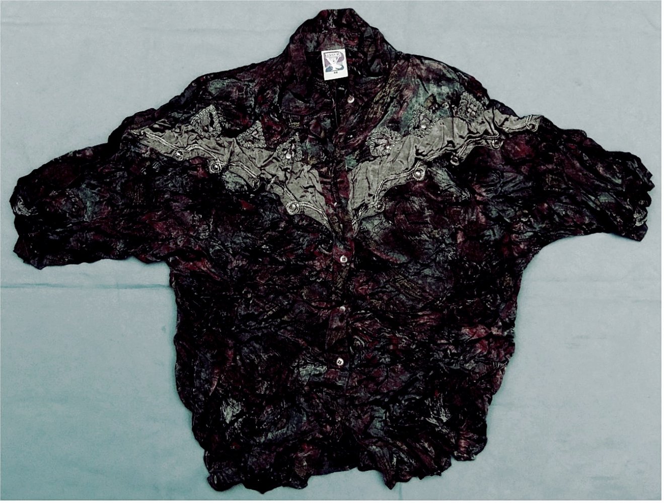 Kurzarm Knitterbluse / Falten-Bluse Yessica von C&A - Größe 46 - Dunkelbuntig mattglänzend