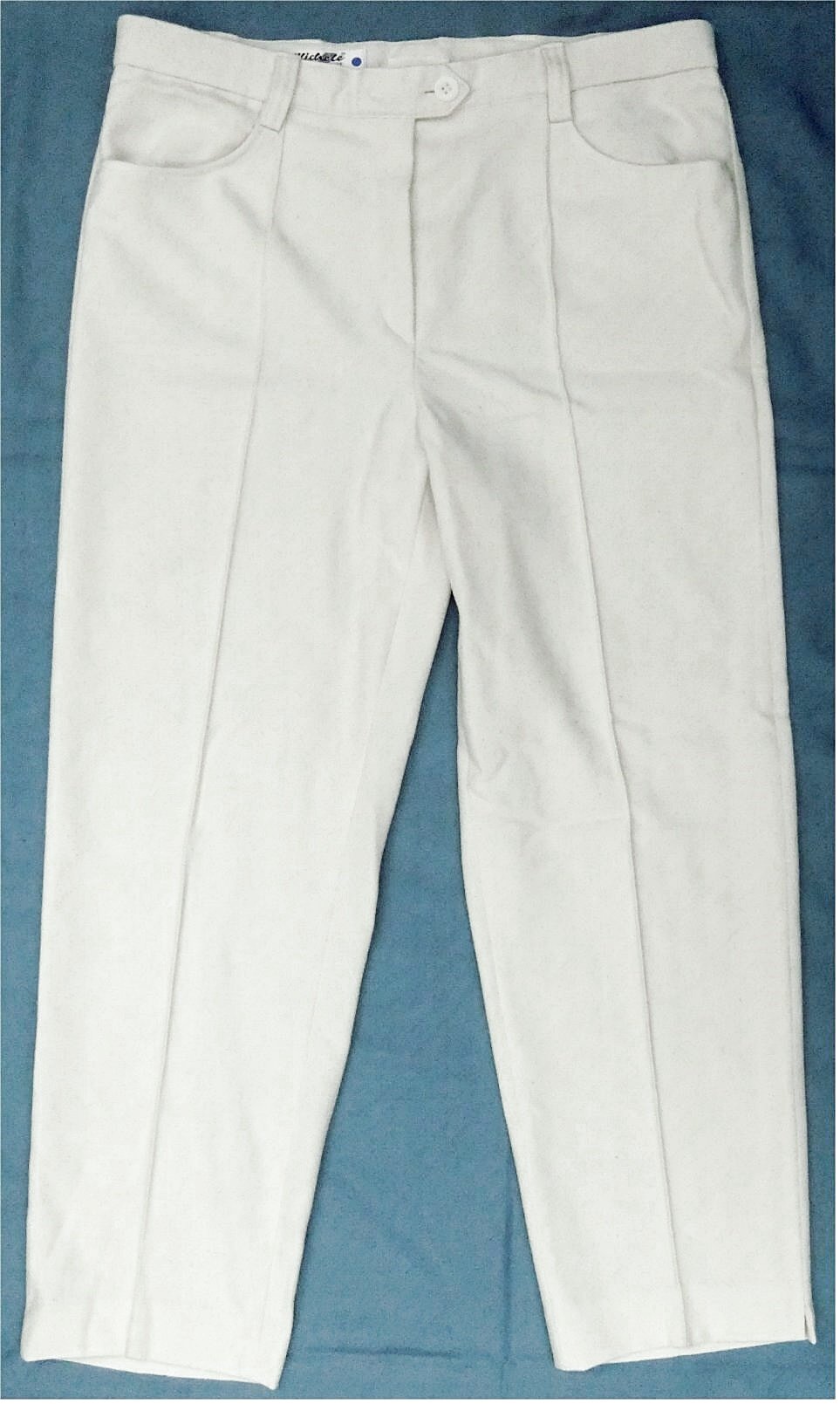 Michele Bundfalten-Hose cremeweiß - Größe 40 - Mit flauschigem Schurwollstoff