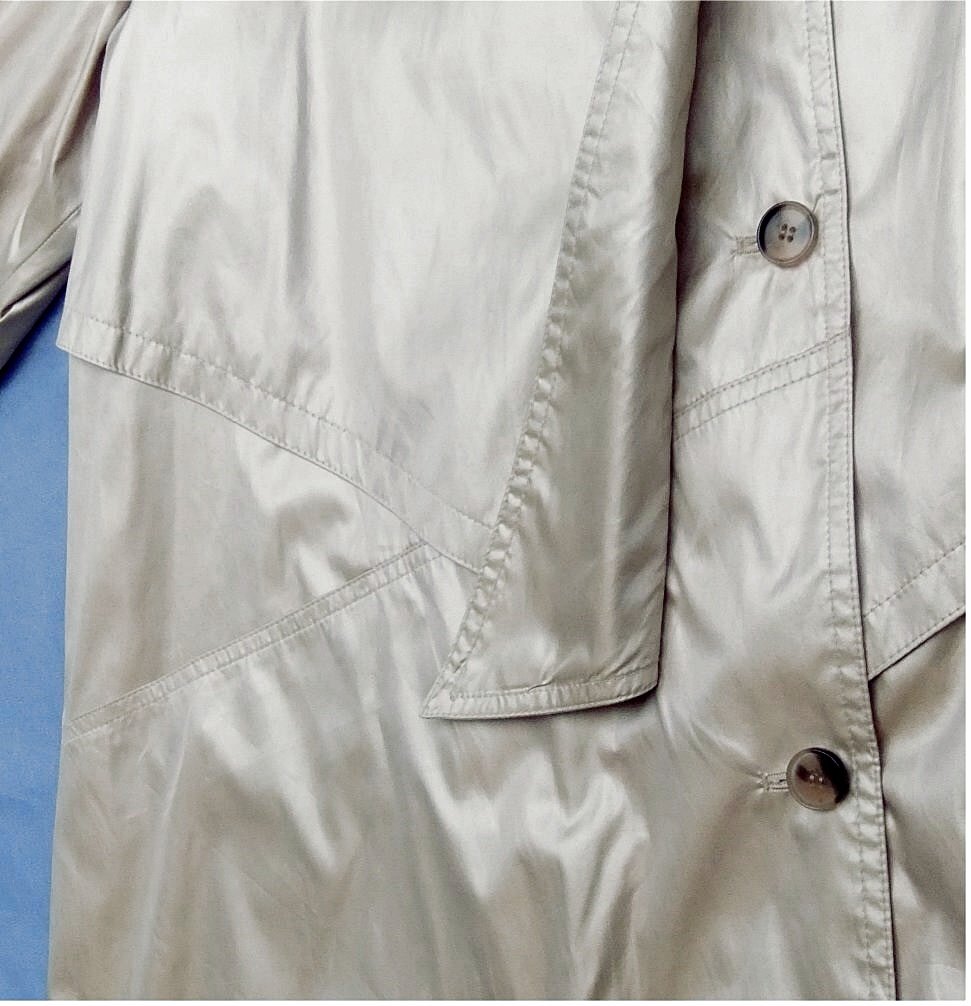 Trendline Classic Damenmantel mit rundum festen Überwurf - Größe 36 - Neusilberfarbig 