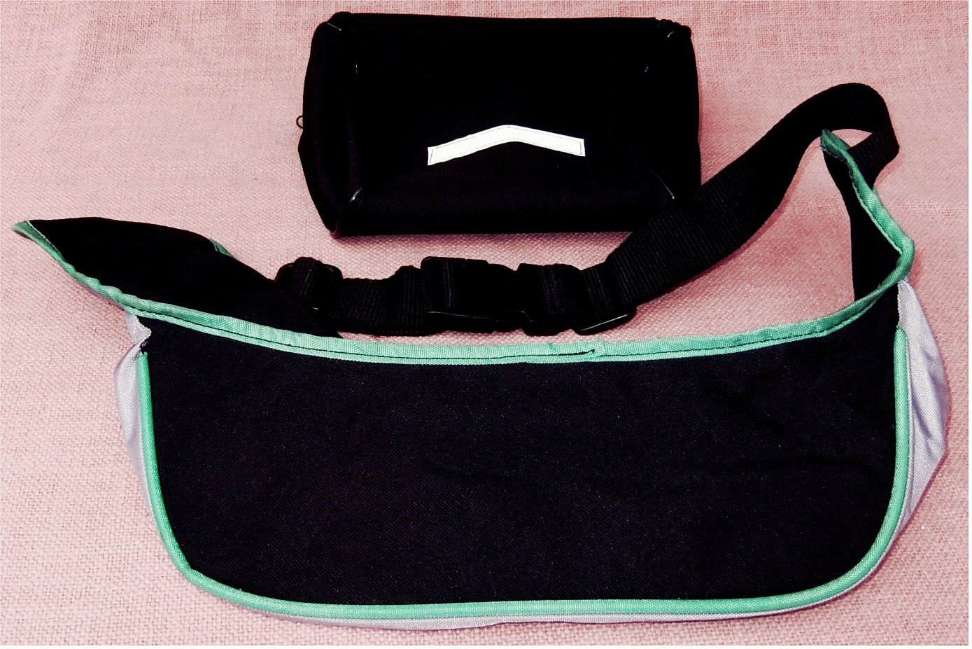 Hüftgurt-Tasche und Gürteltasche - unbenutzt