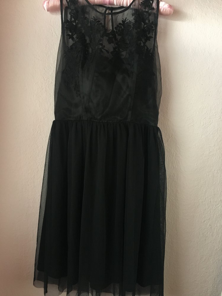 Schwarzes Abendkleid von S Oliver Konfirmation Ball Spitze 