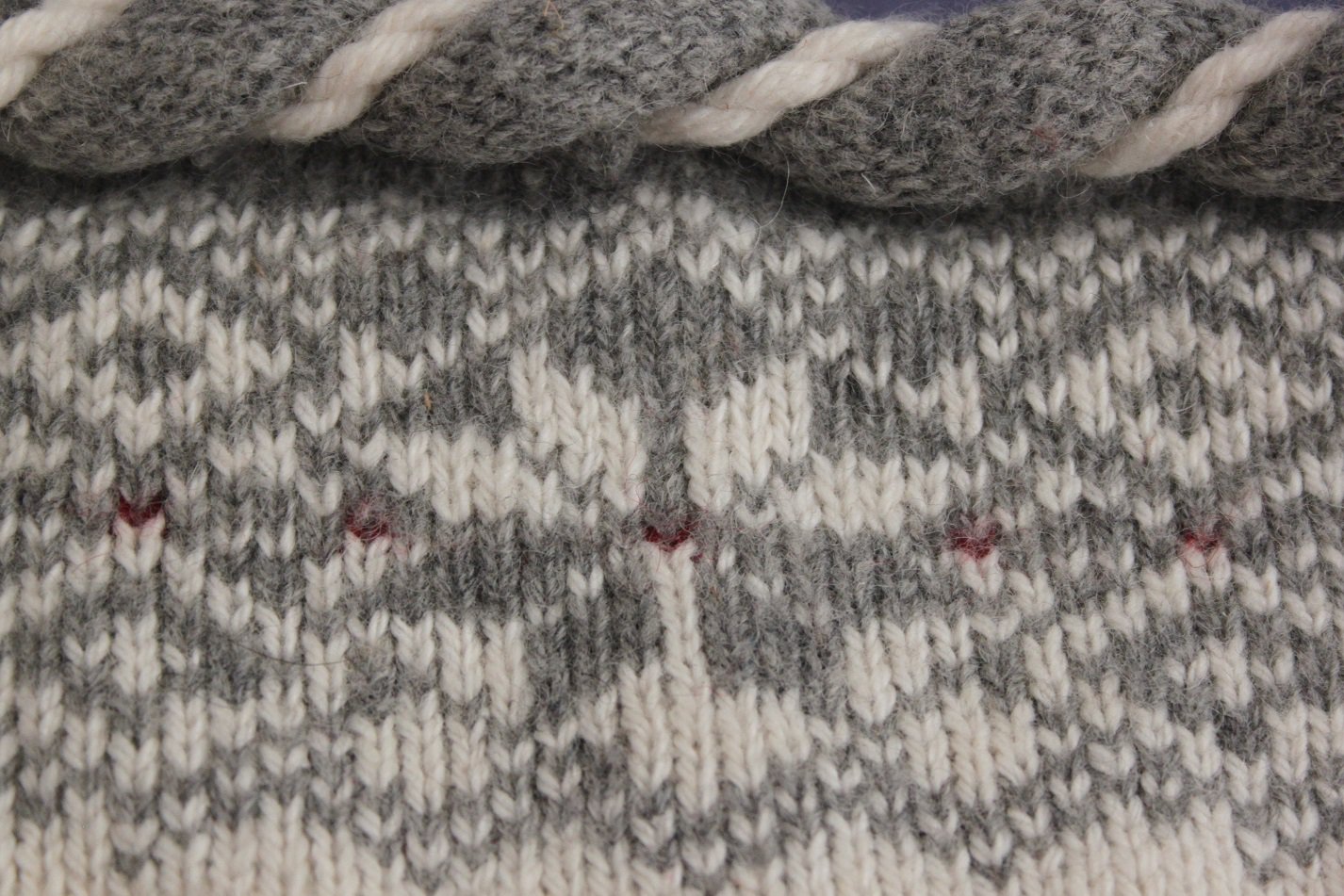 Außergewöhnliches Stirnband aus Strick *handgefertigt*