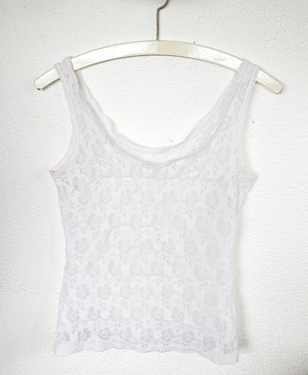 Weißes Top mit Blumenmuster Größe S