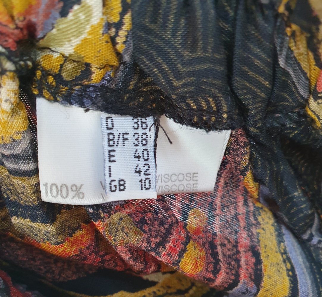 Vintage Maxi Rock mit Muster Größe 36 aus Viskose