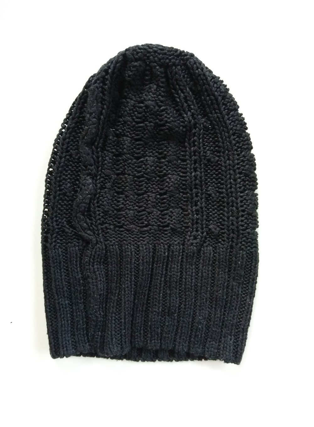 Dünne schwarze Mütze 