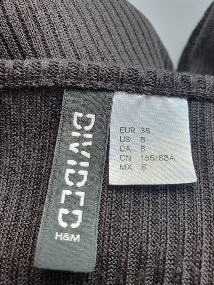 Schwarzes Langarmkleid von H&M Devided Größe 36 gerippt