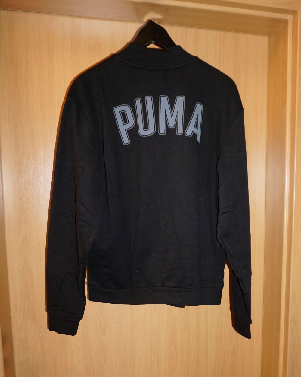Puma Damen Trainingsjacke Sportjacke Jacke Gr. 38 M schwarz