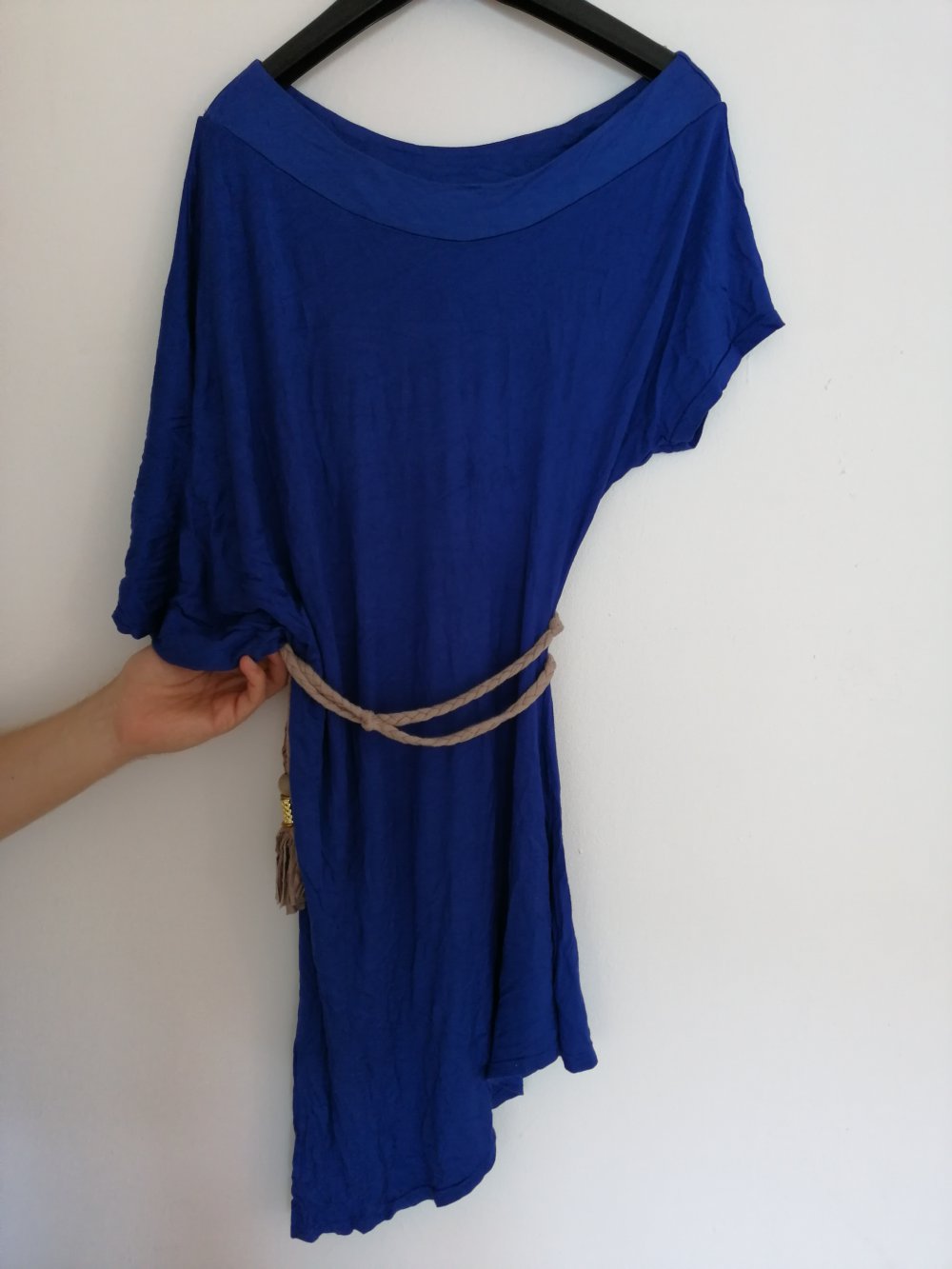 Tolles Offshoulder Kleid königsblau One shoulder