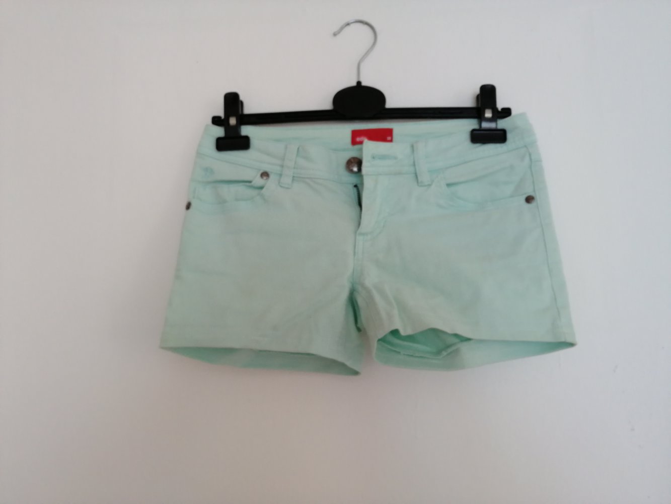 Mintfarbene Shorts EDC Kurze Hose Taschen