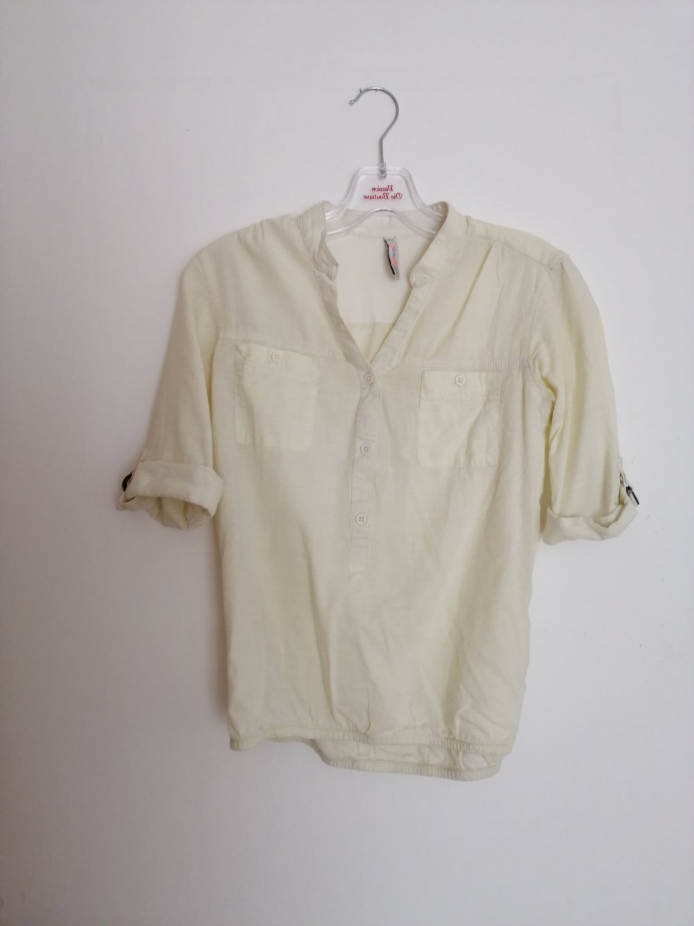 Zitronengelbe Bluse 2 Ersatzknöpfe mit 3/4 Ärmeln