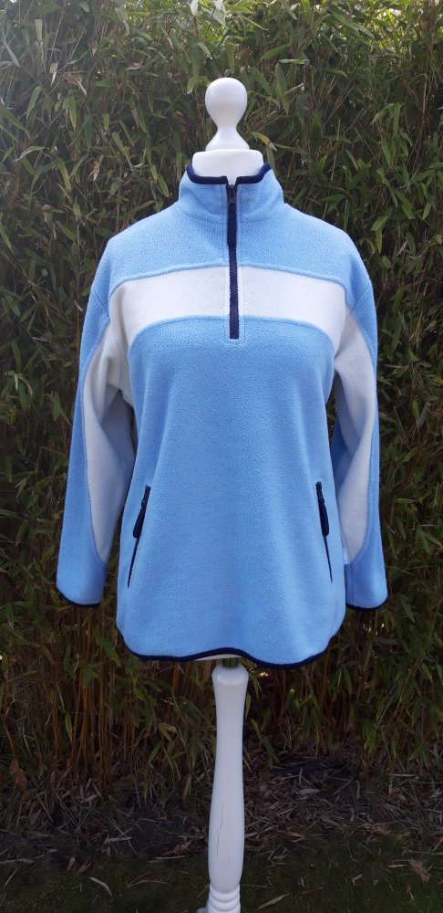 weicher Vintage Fleecepullover in blau creme