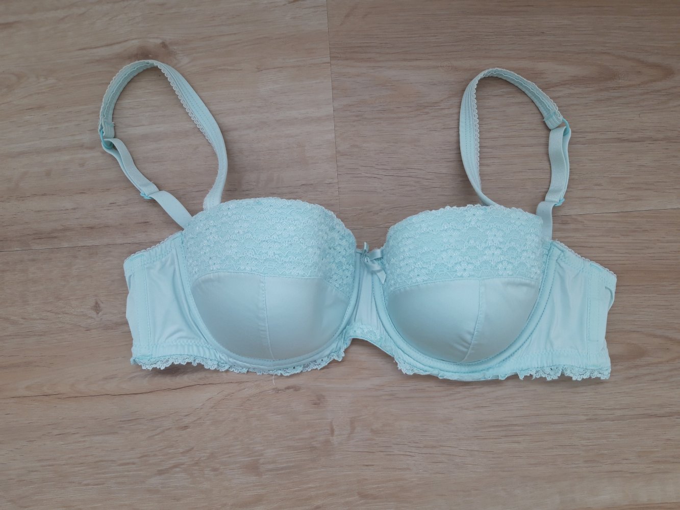 Balconette-BH mit Bügel in 75 D