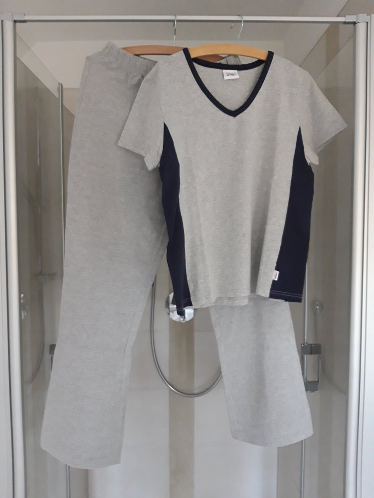Sport Set 1 Hose + 2 T-Shirts