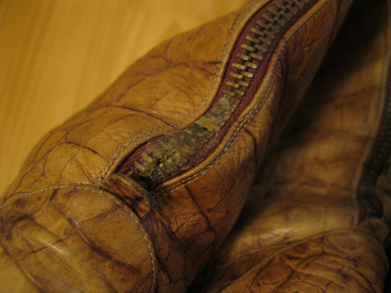 Echtleder Stiefel mit weitem Schaft