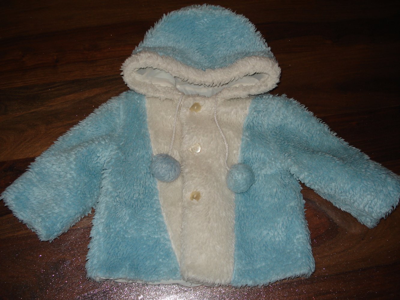 DDR-Plüsch-Kapuzen-Jacke