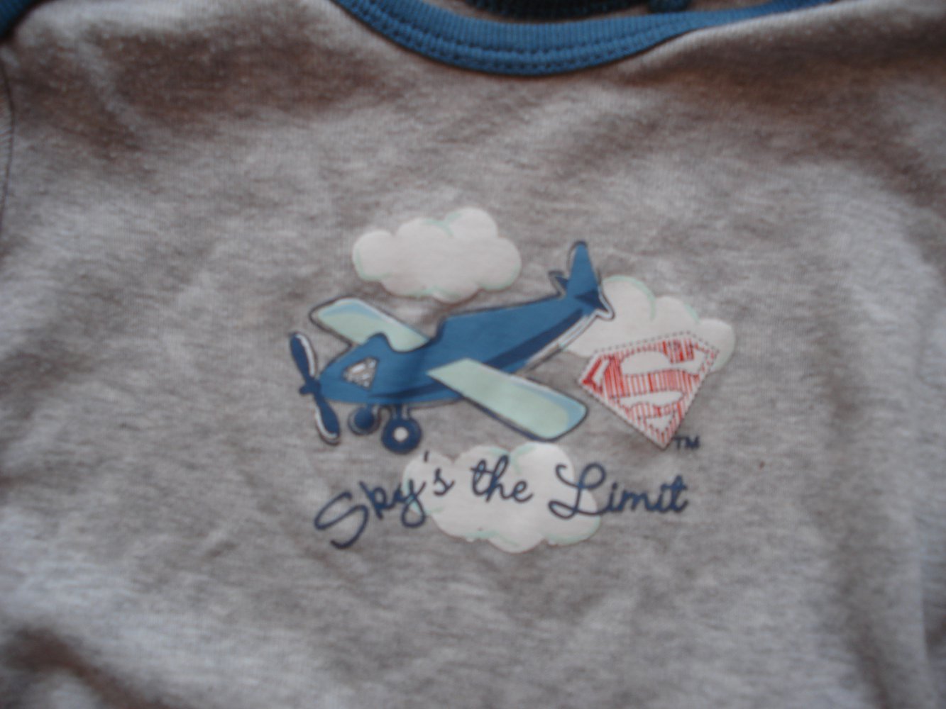 grauer Langarm-Body Superbaby